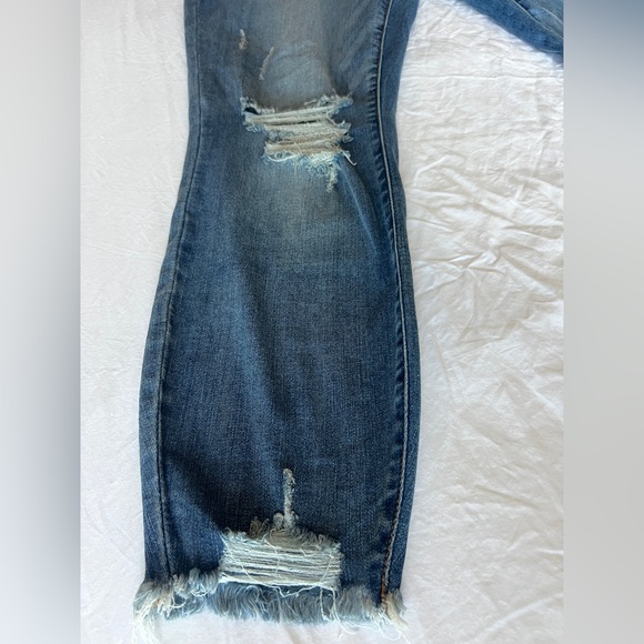 Judy Blue Distressed Blue Jeans skinny fit 14w - Picture 7 of 8